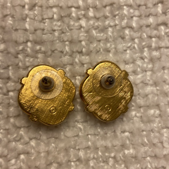 Vintage Avon Victorian Spring Jewelry Set - - Picture 4 of 7